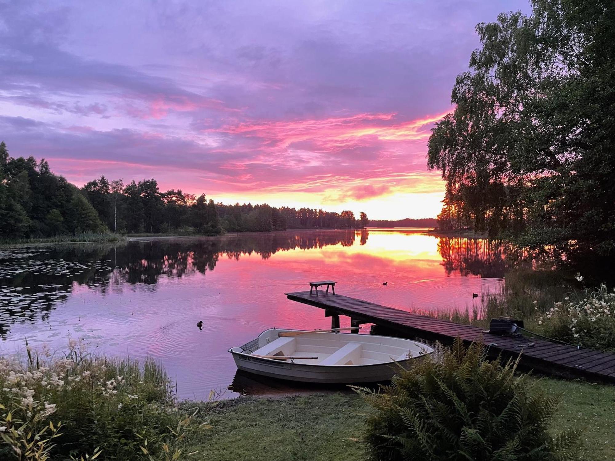 Naturskoent Boende Vid Sjoe Skånes Fagerhult Exterior foto