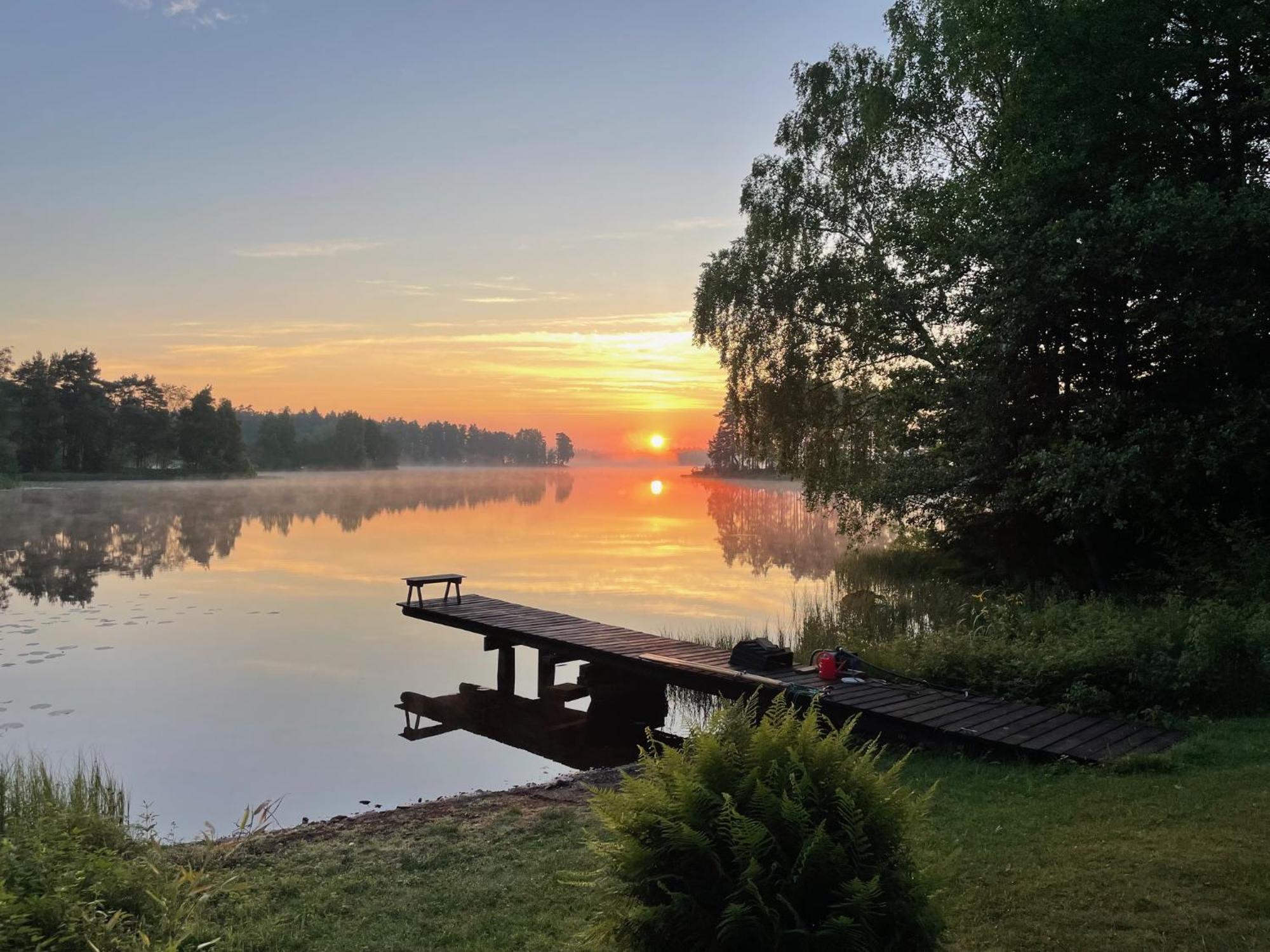 Naturskoent Boende Vid Sjoe Skånes Fagerhult Exterior foto